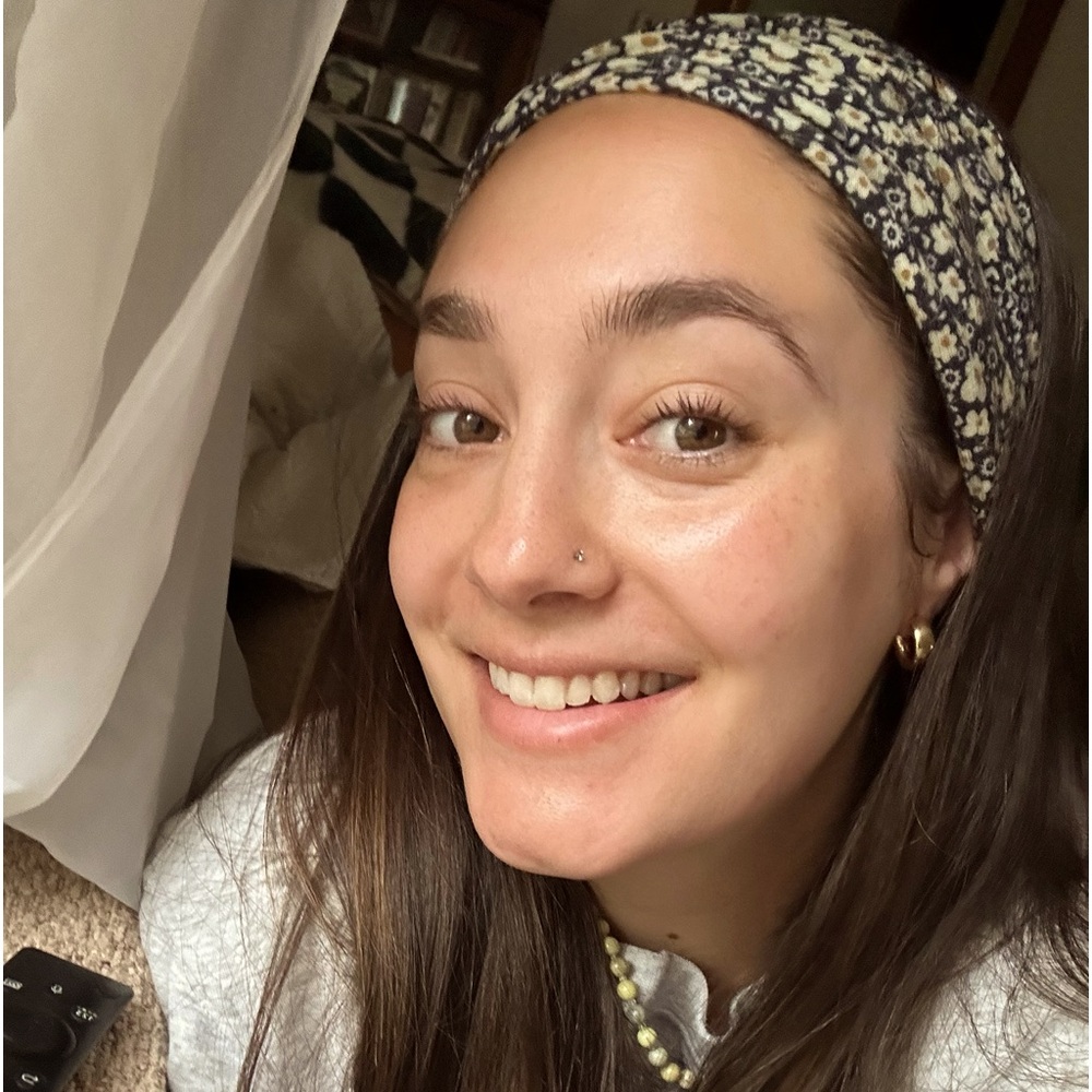 Meet your Posher, Lacey